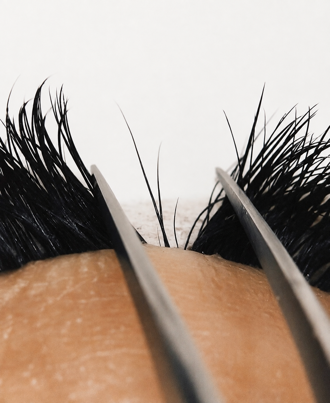 Lash Allergies, Irritation or Normal Lash Shedding